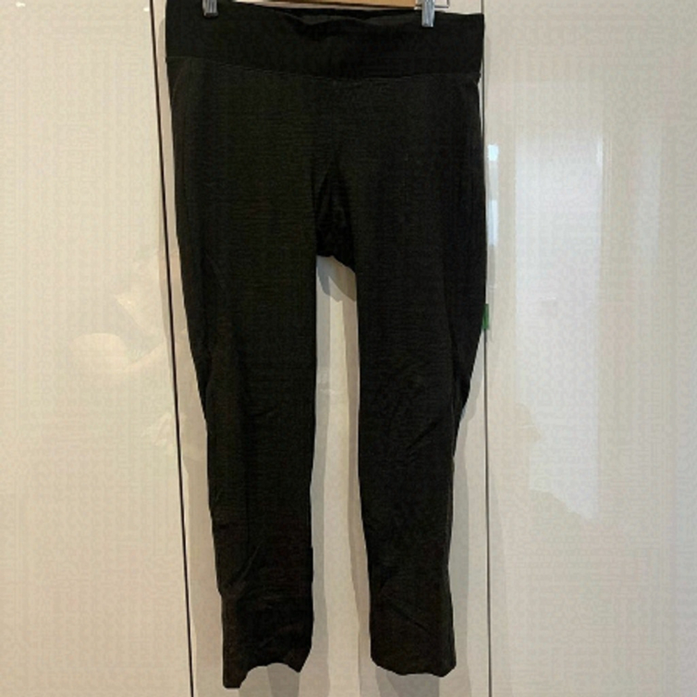 Kit and Ace stretch pants.